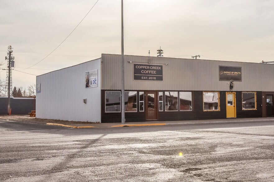 More Photos Of 426 Central Ave, Fairfield Storefront For Sale