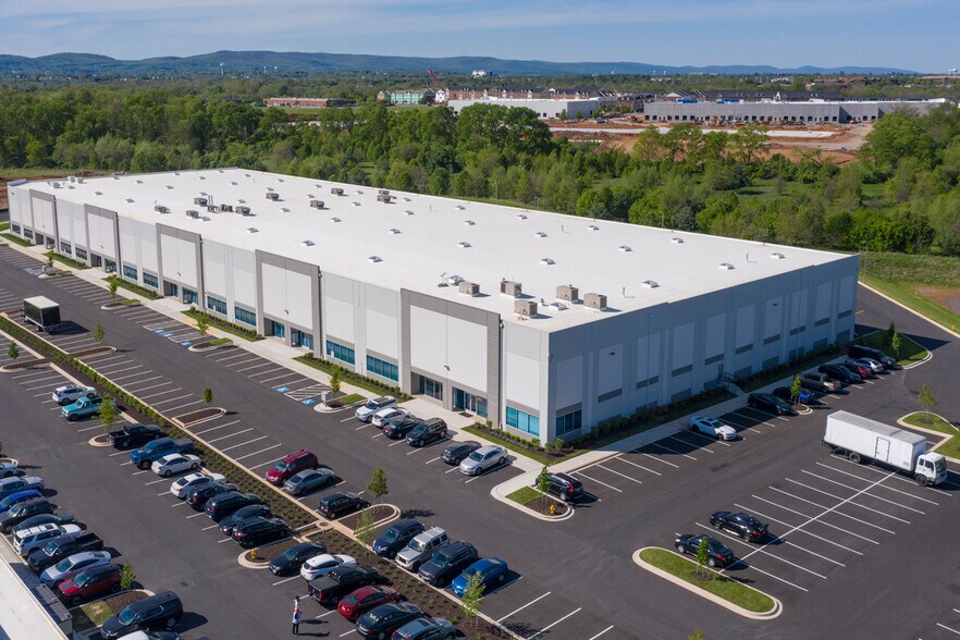 More Photos Of 4714 Arcadia Dr, Frederick Unknown For Lease