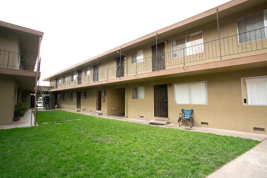 More Photos Of 4567-4575 Hamilton Ave, San Jose Apartments For Sale