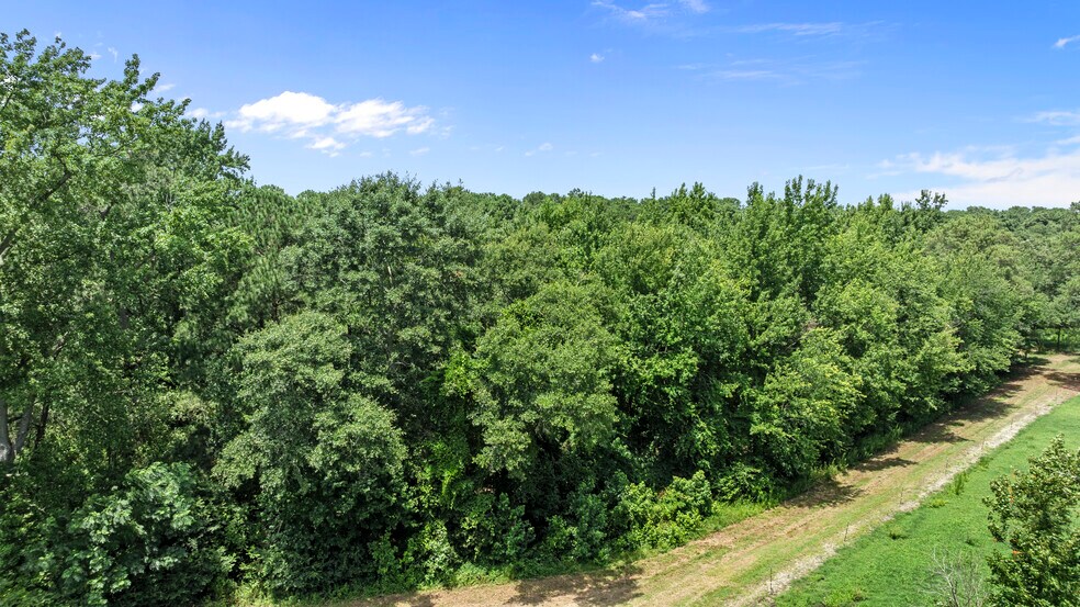 More Photos Of N Center St, Dudley Land For Sale
