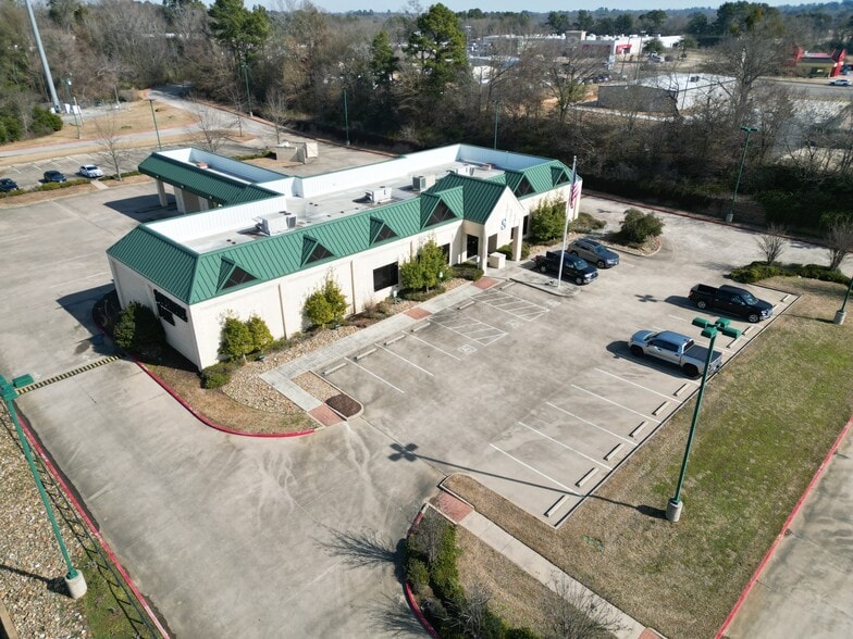More Photos Of 3815 State Highway 64 W, Tyler Bank For Sale