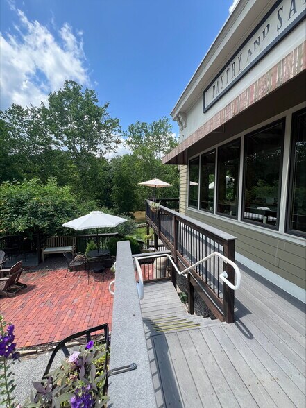 More Photos Of 115 Main St, Mount Morris Restaurant For Sale