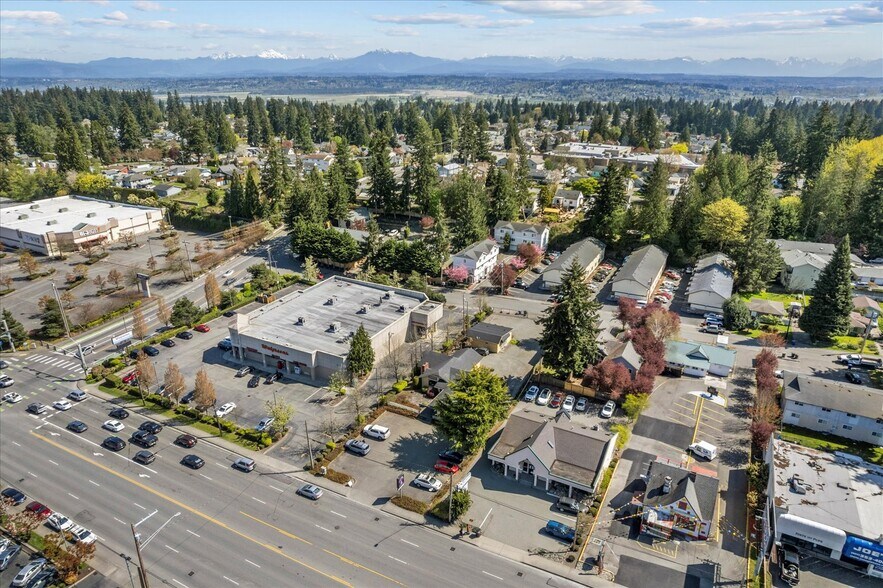 More Photos Of 6915 Evergreen Way, Everett Freestanding For Sale