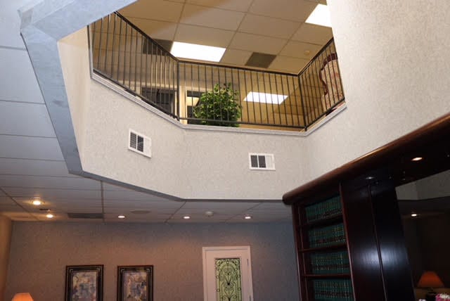 More Photos Of 844 E Sahara Ave, Las Vegas Loft Creative Space For Lease