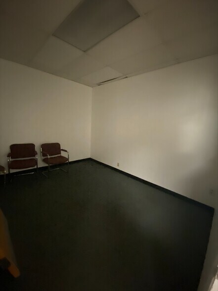 More Photos Of 3600 Sisk Rd, Modesto Coworking Space