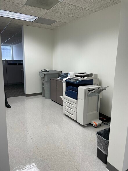 More Photos Of 1175 Peachtree St NE, Atlanta Office For Lease