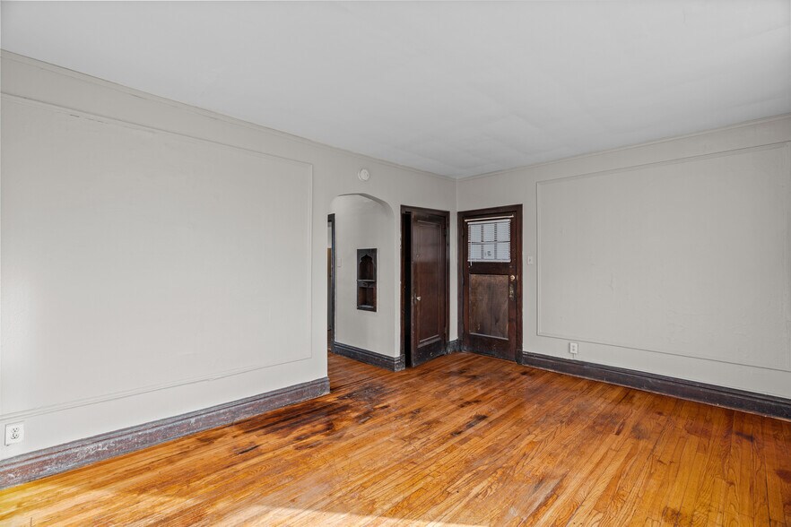 More Photos Of 3862-3866 S Spring Ave, Saint Louis Apartments For Sale