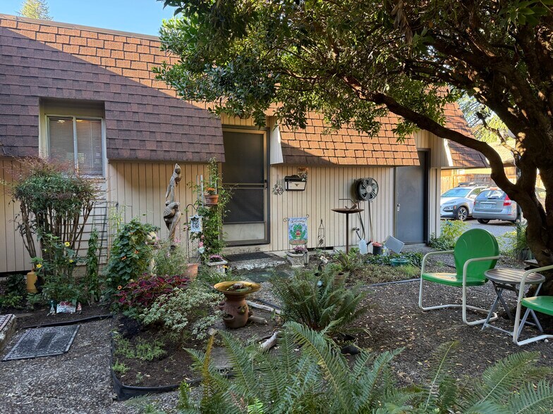 More Photos Of 1520-1530 7th St NW, Salem Apartments For Sale