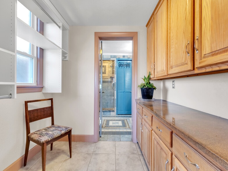 More Photos Of 1254 Pisgah Dr, Canton Specialty For Sale