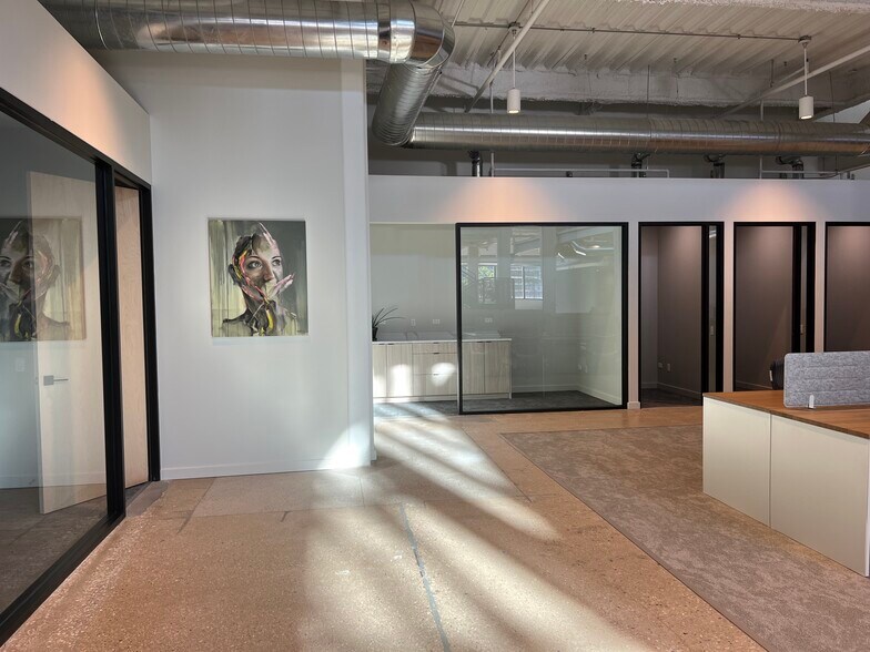More Photos Of 1315 N North Branch St, Chicago Office For Lease