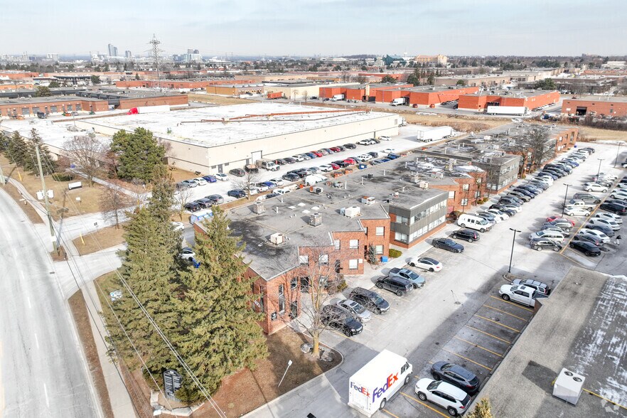 More Photos Of 400 Esna Park Dr, Markham Warehouse For Sale