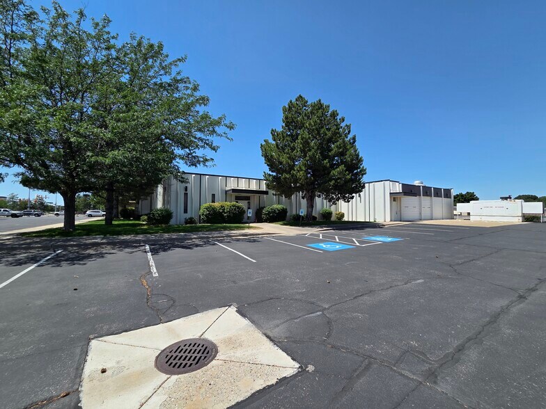 More Photos Of 1890 W 4000 S, Roy Office For Lease