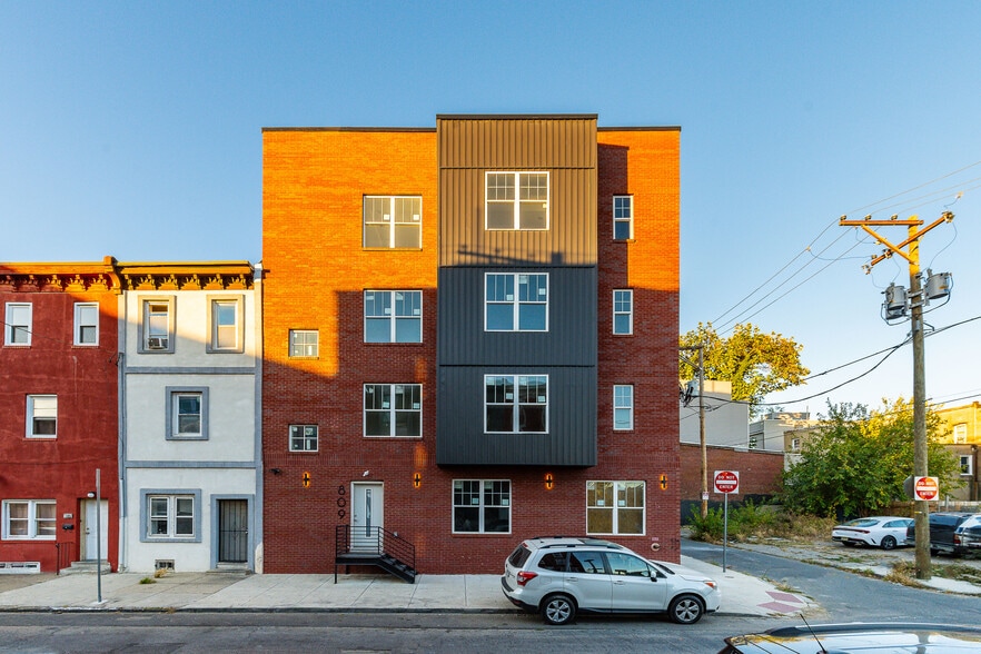 Primary Photo Of 809 Diamond St, Philadelphia Apartments For Sale