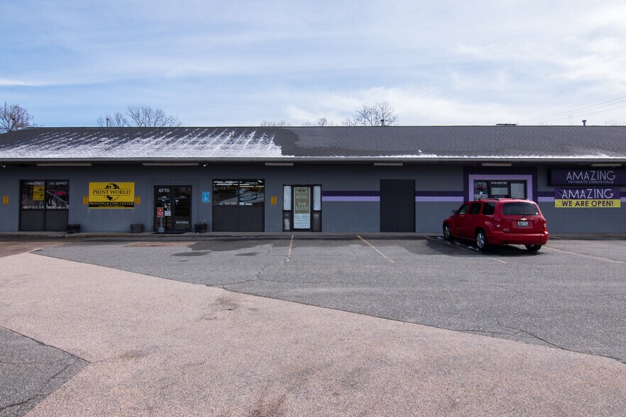 More Photos Of Post @ Post & Namcook Rds., North Kingstown Unknown For Lease