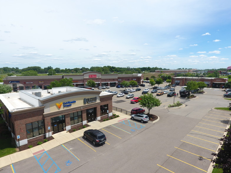 More Photos Of 20420-20580 Haggerty Rd, Northville Unknown For Lease