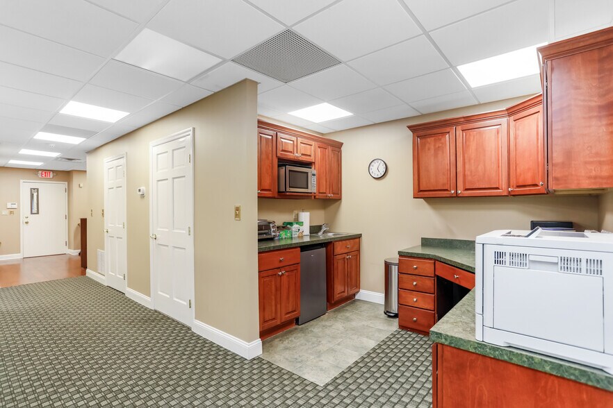More Photos Of 1540 State Route 138, Wall Medical For Sale