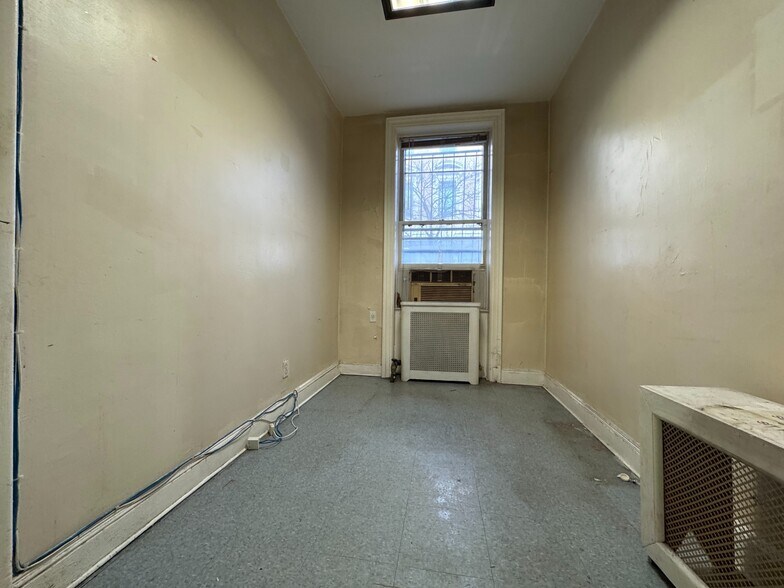 More Photos Of 4260 Broadway, New York Apartments For Lease
