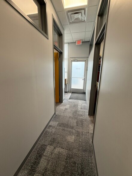 More Photos Of 2212 Murray Ave, Pittsburgh Office Residential For Lease