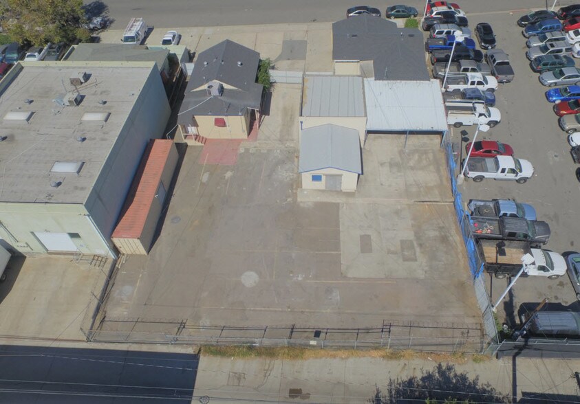 More Photos Of 4435 Glacier Ave, San Diego Contractor Storage Yard For Lease