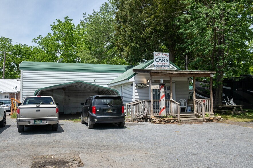 More Photos Of 22572 Bridgeville Hwy, Seaford Auto Dealership For Sale