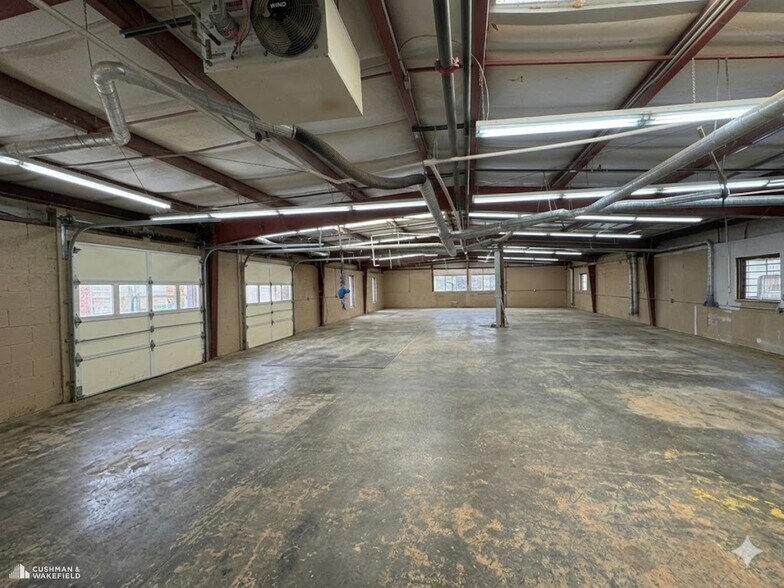 More Photos Of 133 Racquette Dr, Fort Collins Warehouse For Lease