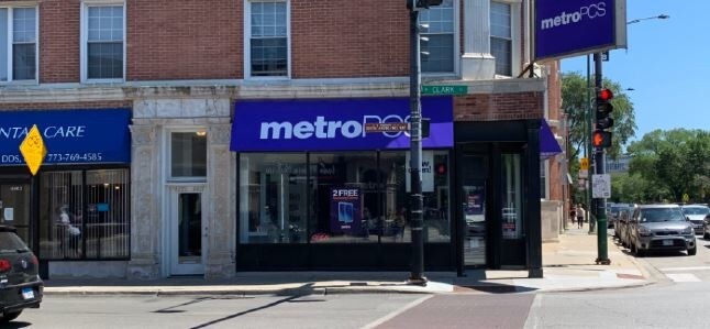 More Photos Of 4401-4403 N Clark St, Chicago Apartments For Lease