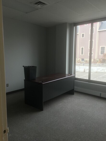 More Photos Of 546 Valley Rd, Upper Montclair Medical For Lease