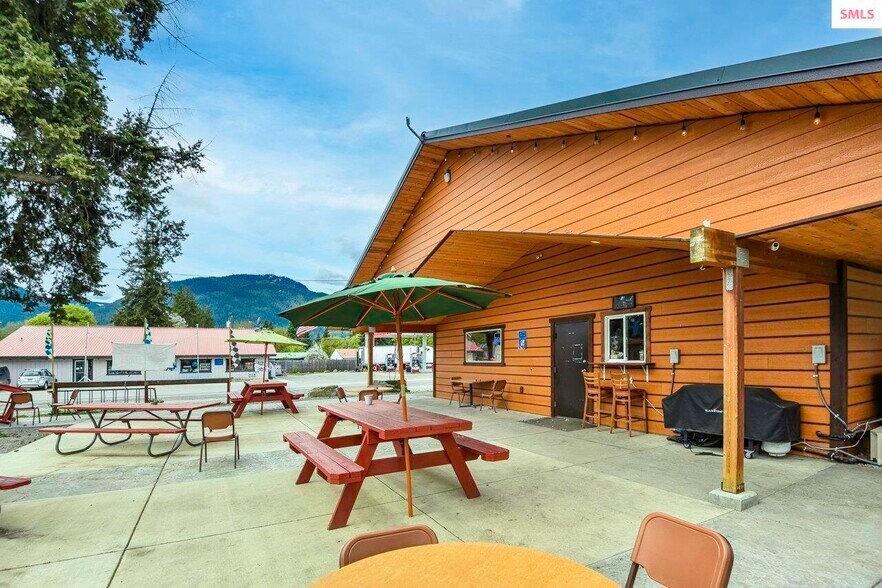 More Photos Of 213 E 4th Ave, Clark Fork Restaurant For Sale