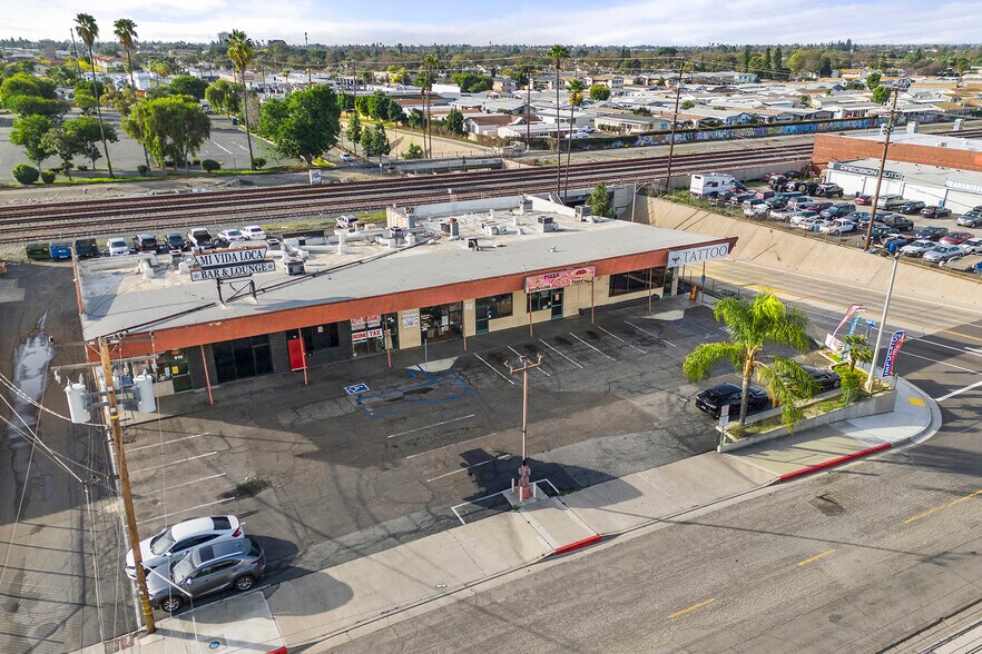 More Photos Of 910-924 Williamson Ave, Fullerton Freestanding For Sale