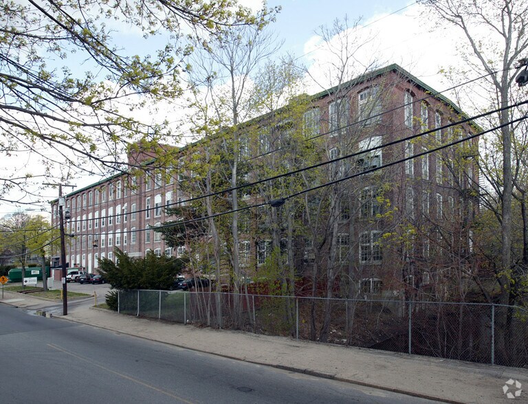 More Photos Of 601 Mineral Spring Ave, Pawtucket Manufacturing For Lease