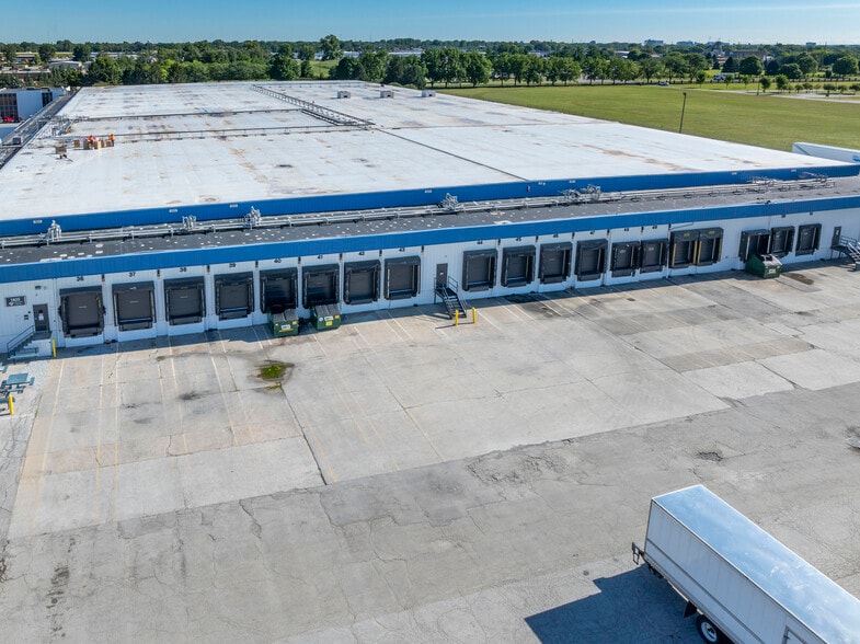 More Photos Of 4001 W Minnesota St, Indianapolis Refrigeration Cold Storage For Lease