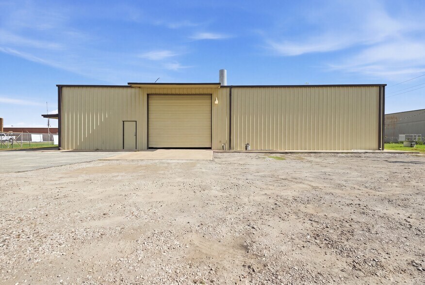 More Photos Of 14715 Park Almeda Dr, Houston Warehouse For Lease