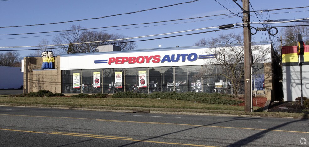 More Photos Of 314 Haddonfield Rd, Cherry Hill General Retail For Sale