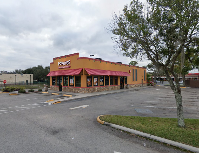 Primary Photo Of 201 W Alexander St, Plant City Fast Food For Lease