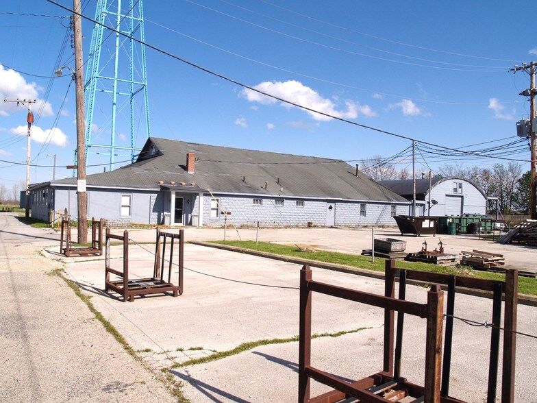 Primary Photo Of 117 S Third St, Ansonia Warehouse For Sale