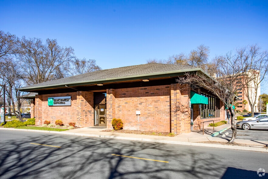 More Photos Of 1975 Diamond Blvd, Concord Unknown For Lease