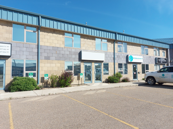 Primary Photo Of 7471 Edgar Industrial Bnd, Red Deer Warehouse For Lease