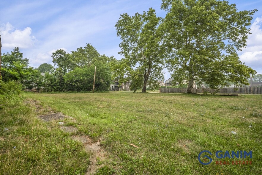 More Photos Of 13515 Saint Clair Ave, Cleveland Apartments For Sale