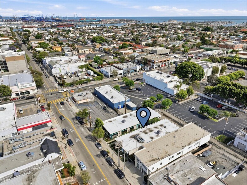 More Photos Of , San Pedro General Retail For Sale