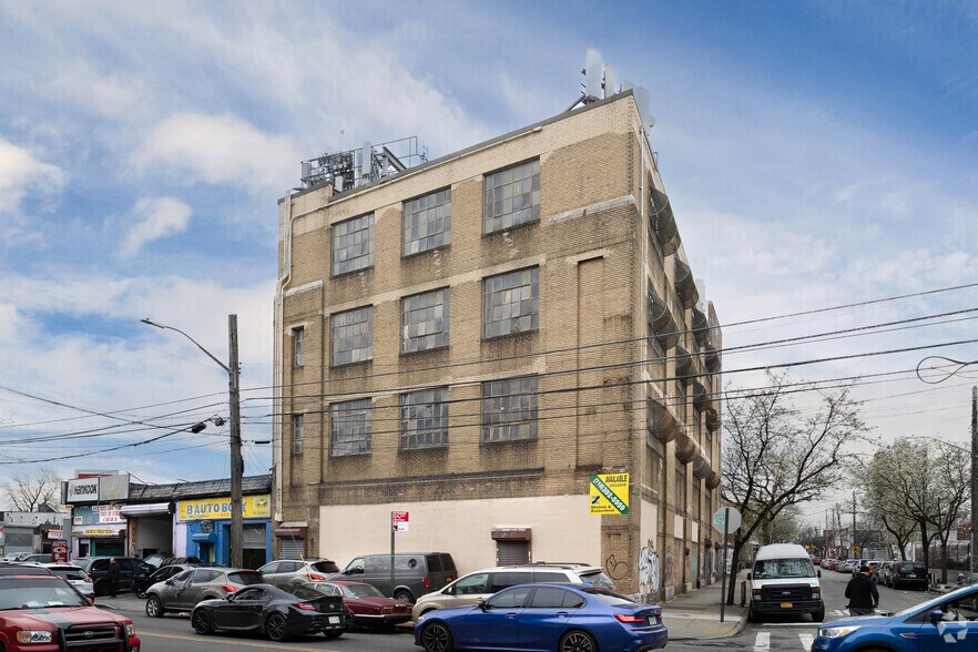 Primary Photo Of 97-02 150th St, Jamaica Warehouse For Lease
