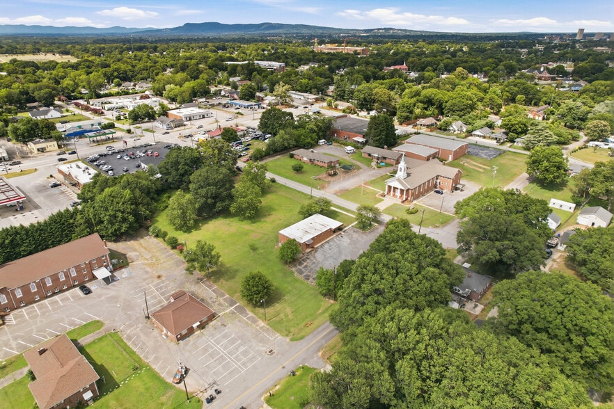 More Photos Of 106 S Texas Ave, Greenville Office For Sale