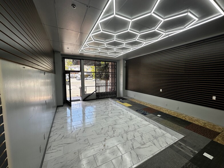 More Photos Of 1485-1495 El Camino Real, Belmont Storefront Retail Office For Lease