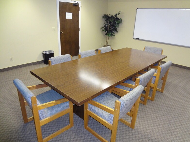 More Photos Of 10211 SW Barbur Blvd, Portland Office Residential For Lease