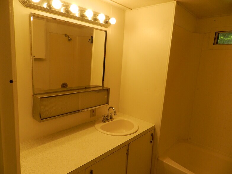 More Photos Of 17663 Vierra Canyon Rd, Salinas Manufactured Housing Mobile Home Park For Sale