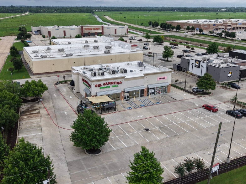 More Photos Of 2650 Airline Dr, Bossier City Storefront For Lease