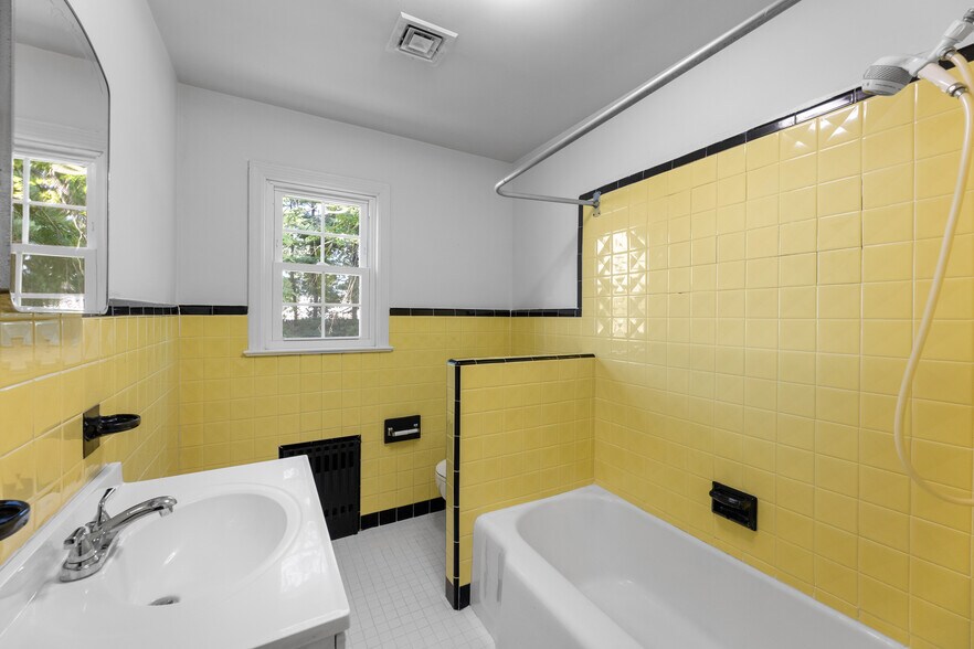 More Photos Of 235 Prospect Plains Rd, Monroe Township Office For Sale