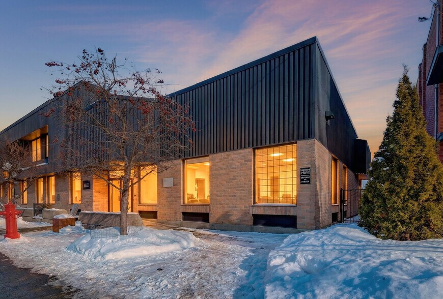More Photos Of 1558 Rue Viel, Montréal Office For Sale