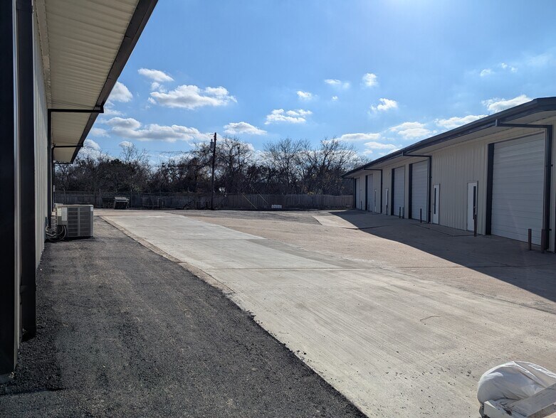 More Photos Of 1511 Brandi Ln, Round Rock Unknown For Lease