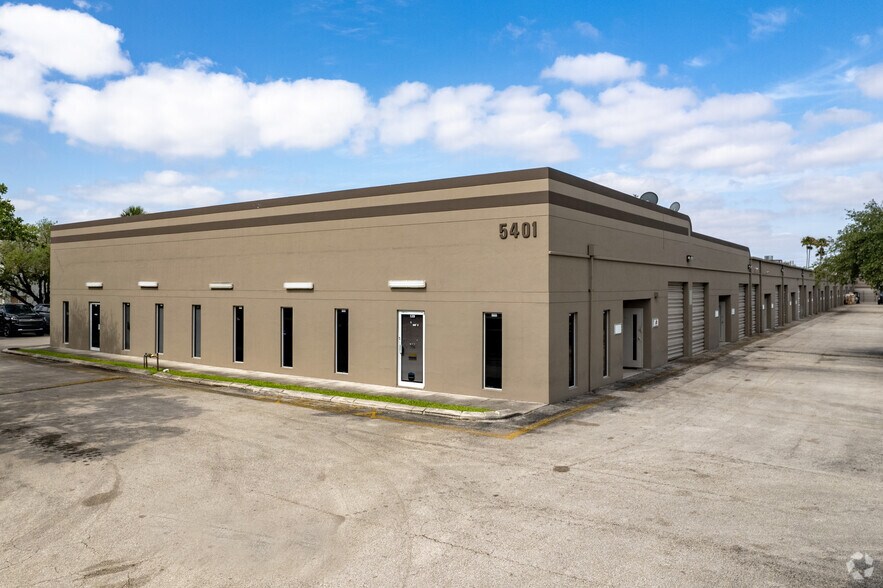 More Photos Of 5401 NW 102nd Ave, Sunrise Unknown For Lease