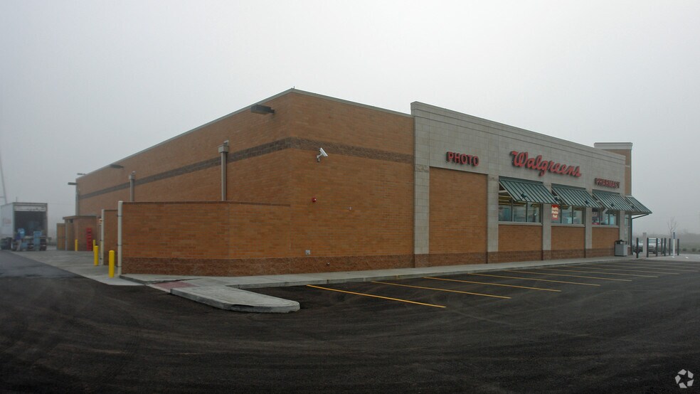 More Photos Of 3300 Burdell Blvd, Lebanon Drugstore For Sale